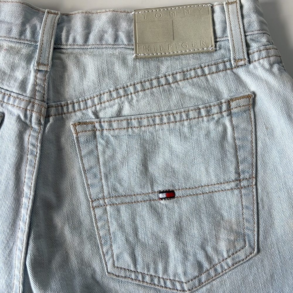 Tommy Hilfiger Jeans Short Pre-owned size 2 - Picture 7 of 10